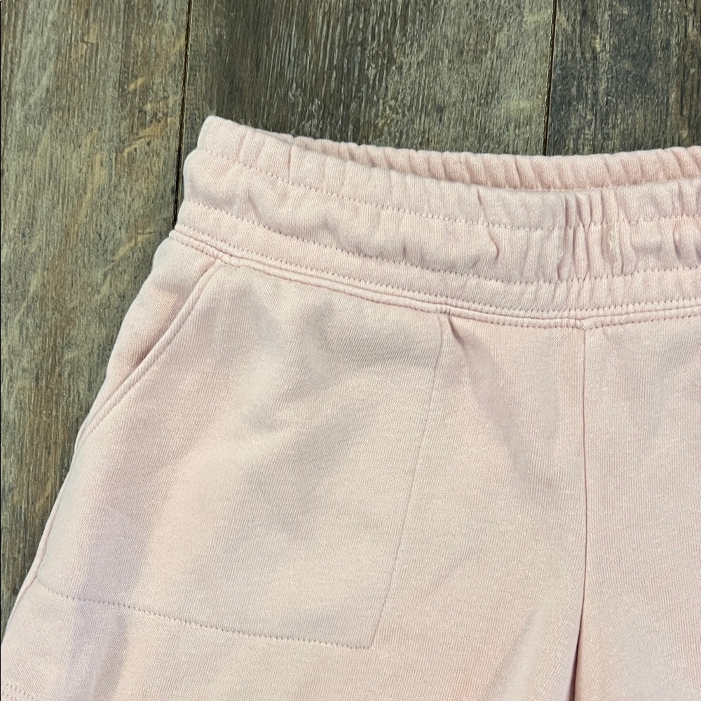 Old Navy Pink Kids Shorts - Picture 3 of 7